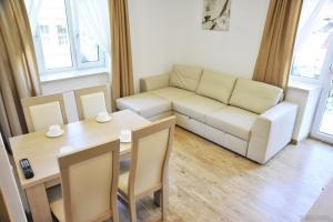 Część wypoczynkowa w obiekcie Apartamenty Watra