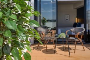 Balkón nebo terasa v ubytování SOHO Hotel Auckland