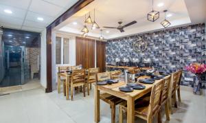 Fotografie z fotogalerie ubytování Treebo Fortune Home Expressway v destinaci Noida