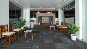 El lobby o recepción de La Serene Business Hotel