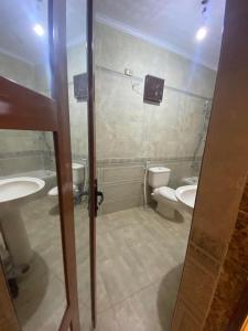 Koupelna v ubytování Family House بيت العيلة + 23 fotografií