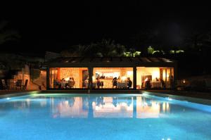Bazén v ubytování Real Agua Amarga La Joya - Adults Only nebo v jeho okolí