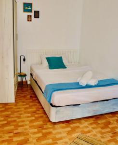 Krevet ili kreveti u jedinici u objektu Bettatur Apartament Plaça de l'Oli