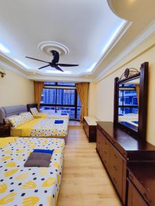 Giường trong phòng chung tại AJ HOME - Fahrenheit 88 Pavillion bukit bintang +179 ảnh
