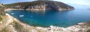 a large body of water with boats in it at Apartment Tara in Sumartin