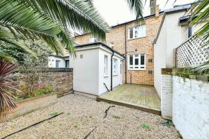New listing Home from Home