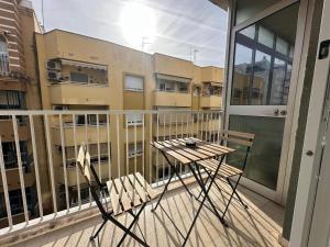 A balcony or terrace at Habitación Individual con terraza