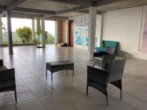 Fotografie z fotogalerie ubytování Schoelcher : studio équipé, deck et vue imprenable v destinaci Schoelcher