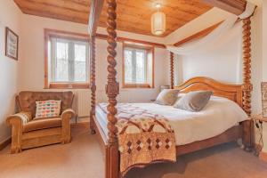 Postel nebo postele na pokoji v ubytování Millrace Cottage