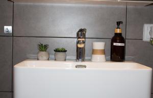 Billede fra billedgalleriet på Timeless Apartment Bremen-Neustadt i Bremen + 16 billeder