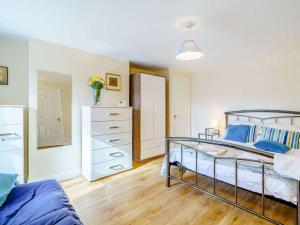 Katil atau katil-katil dalam bilik di 3 Bed in Cockermouth 59384