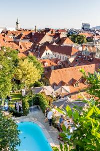 Bazen v nastanitvi oz. blizu nastanitve Schlossberghotel