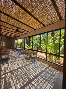 Uma varanda ou terraço em Pousada Yamandu - Piscinas Aquecidas