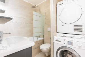 Appartement ensoleille Buttes Chaumont - III