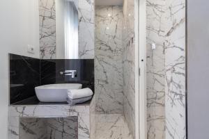 Antares Luxury Rooms 2的一间浴室