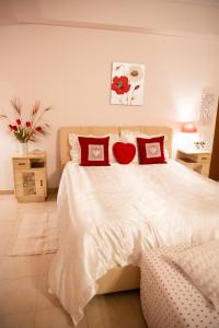 Postel nebo postele na pokoji v ubytování B&B Flower House