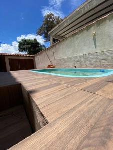 Casa com piscina e praia no fim da rua em Búzios