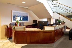 The lobby or reception area at Villa Graziadio Executive Center at Pepperdine University