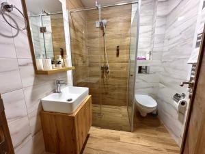 Koupelna v ubytování Beli Lotus apartman Borovi