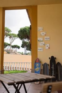 Afbeelding uit fotogalerij van Namawa Surfhouse in Chiclana de la Frontera +33 foto's