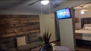 TV a/nebo společenská místnost v ubytování Alamo imperial rústico