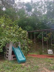 Aed väljaspool majutusasutust La pirogue enchantée maison karukera