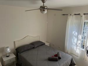 Postel nebo postele na pokoji v ubytování Chambers resident suite