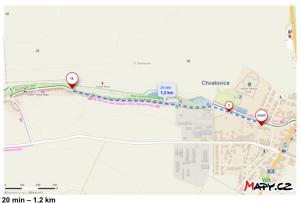 赫瓦洛沃埃斯r E L L A x Studia Chvalovice Hatě na Greenway Praha-Wien的上面有两块红色点的地图