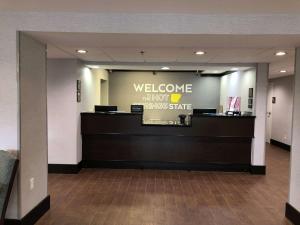 a welcome to the hot nurses strike sign in a lobby at Hampton Inn El Dorado in El Dorado