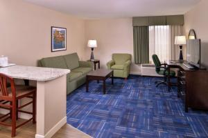 Istumisnurk majutusasutuses Hampton Inn Eugene