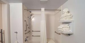 Vannituba majutusasutuses Hampton Inn Hazleton