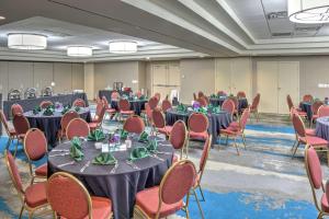 Φωτογραφία από το άλμπουμ του Embassy Suites by Hilton Indianapolis North σε Ιντιανάπολις +20 φωτογραφίες