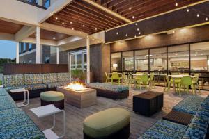 Istumisnurk majutusasutuses Home2 Suites By Hilton Houston-Pearland, Tx