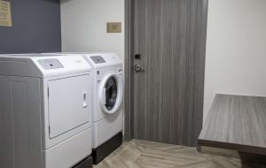 温泉城DoubleTree by Hilton Hot Springs的相册照片