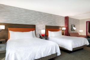 Postel nebo postele na pokoji v ubytování Home2 Suites By Hilton Bryant, Ar