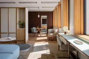 Hotel Marcel New Haven, Tapestry Collection By Hilton的休息区