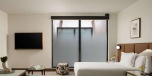 Hotel Marcel New Haven, Tapestry Collection By Hilton的电视和/或娱乐中心