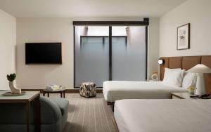 Hotel Marcel New Haven, Tapestry Collection By Hilton客房内的一张或多张床位