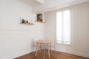 Flat on courtyard - near park