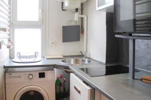 Beautiful studio - near the Eiffel Tower