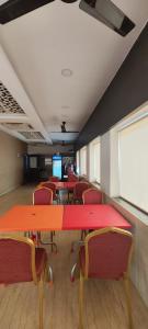 Zdjęcie z galerii obiektu Stayz Inn Hotels - T nagar Chennai Near Pondy Bazzar w mieście Ćennaj