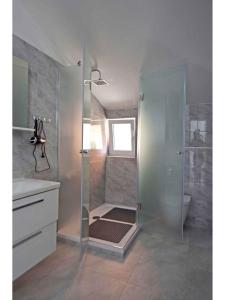 Fotografia z galérie ubytovania Studio in Starigrad-Paklenica 34800 v destinácii Starigrad-Paklenica + 20 fotografií