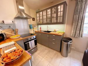 Gallery image of Gîte tout inclus avec jardin privatif, proche centre Richelieu et châteaux de la Loire - FR-1-381-565 in Richelieu