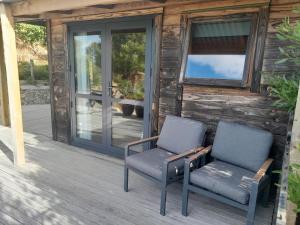 Balkón nebo terasa v ubytování Richmond Cabins + 3 fotografie