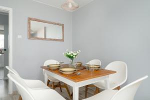 Fotografia z galérie ubytovania Family Apartments Osiedle Rusa by Noclegi Renters v Poznani + 16 fotografií