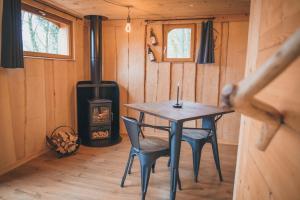 Fotografie z fotogalerie ubytování Les Cabanes du Val de Loue - Hébergements atypiques tout confort v destinaci Charnay
