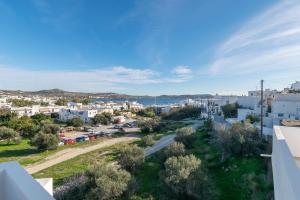Fotografie z fotogalerie ubytování Μπαλκόνι με θέα / Viewtiful balcony v destinaci Adamas