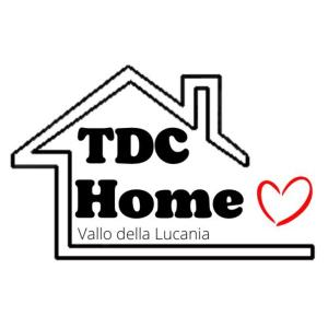 una casa con un corazón y las palabras en casa en TDC Home, en Vallo della Lucania