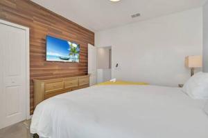 Serene Sunsets Villa - E04客房内的一张或多张床位