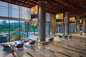 Posezení v ubytování Hyatt Regency Dehradun Resort and Spa